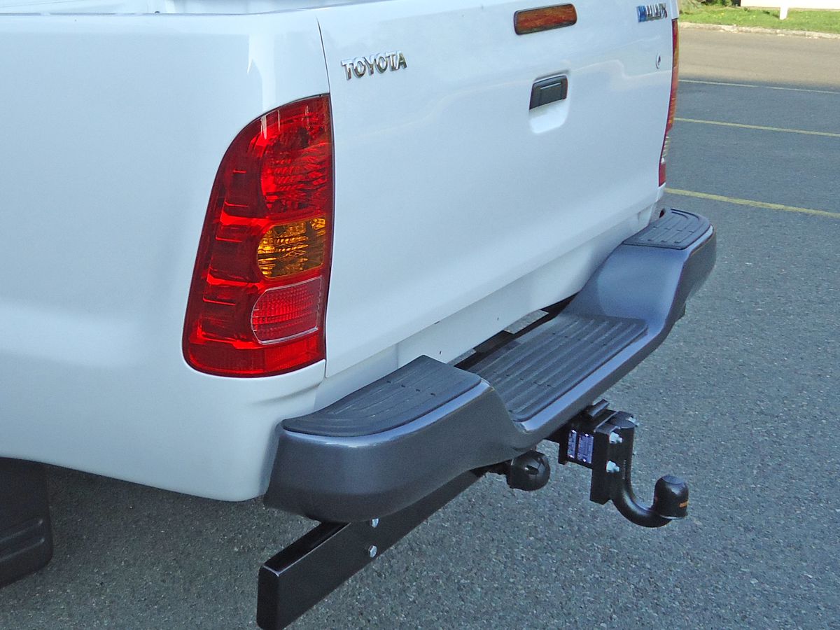 AHK mit Variobloc - Toyota Hilux (N25), 10.10-05.16